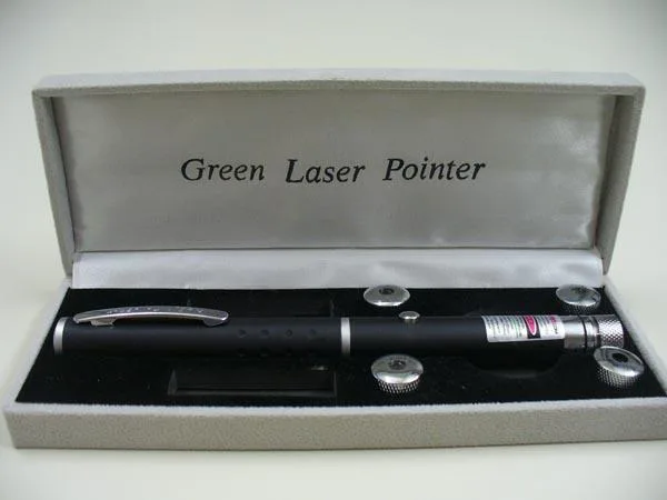 Puntatore laser «Green Laser Pointer» — foto 1 dell'alert A12/0480/15