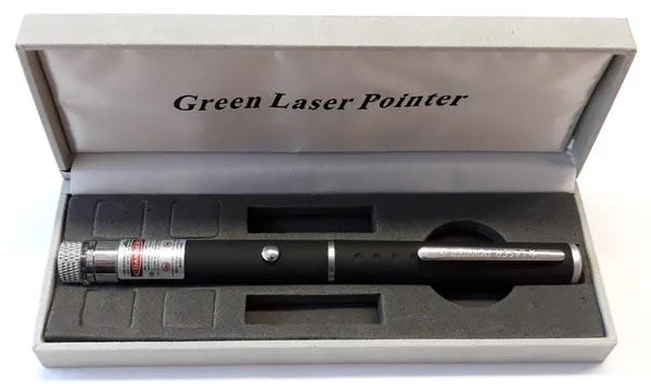 Puntatore laser «Green Laser Pointer» — foto 1 dell'alert A12/1578/19