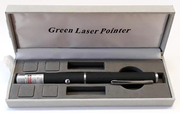 Puntatore laser «Green Laser Pointer» — foto 1 dell'alert A12/1589/19
