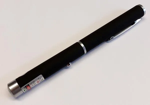 Puntatore laser «Green Laser Pointer» — foto 2 dell'alert A12/1589/19