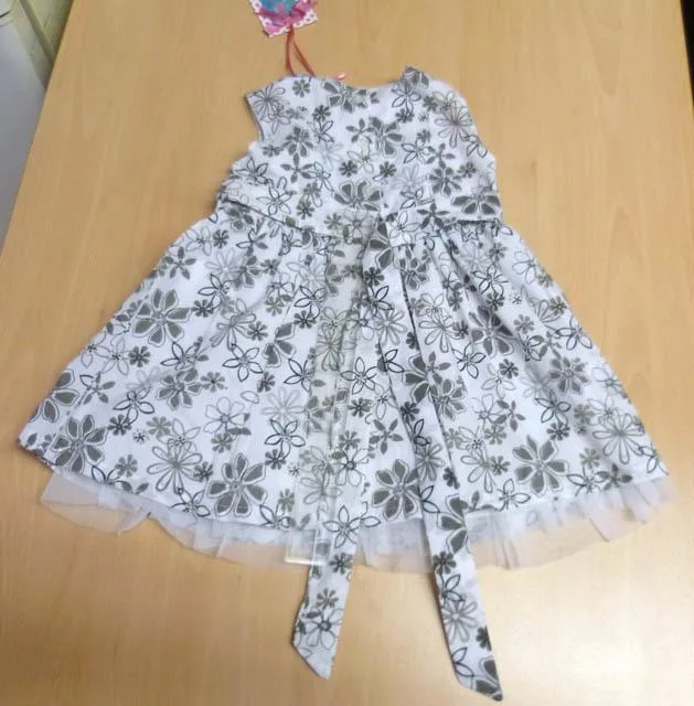 Abito da ragazza «Grey Floral Dress» — foto 2 dell'alert A12/1490/14