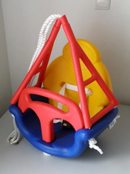 Altalena in plastica «Gugalnica 3 v 1 (Swing 3 in 1)» — foto 2 dell'alert A12/0058/15