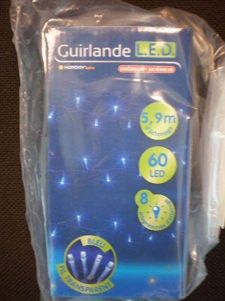 Catena di illuminazione «Guirlande L.E.D. ("LED lighting chain")» — foto 2 dell'alert A12/0384/16