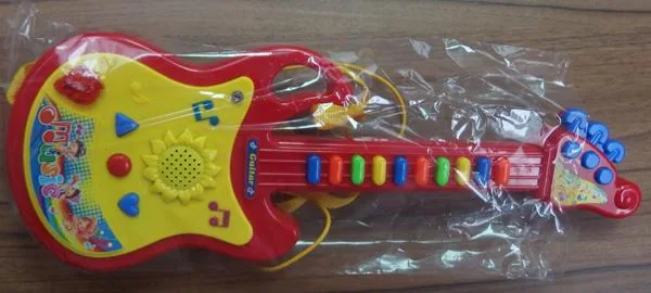 Chitarra giocattolo «Guitar» — foto 4 dell'alert A12/1087/18