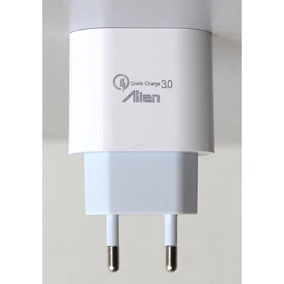 Caricabatterie USB «Gyorstöltő» — foto 4 dell'alert A11/00157/24