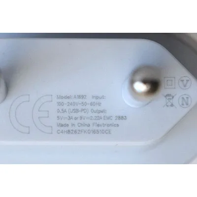 Caricabatterie USB «Gyorstöltő» — foto 6 dell'alert A11/00157/24