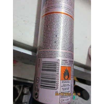 Spray per capelli «HAIR SPRAY STUDIO SILK A GLOSS» — foto 2 dell'alert SR/00058/26