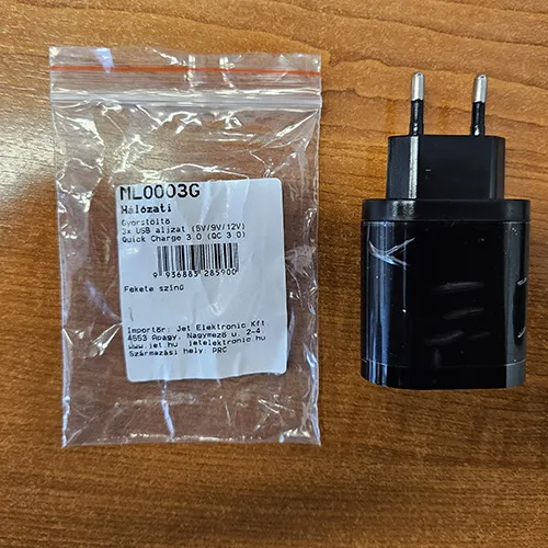 Caricabatterie USB «Hálózati Gyorstöltő» — foto 1 dell'alert SR/02427/26