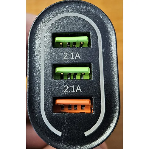 Caricabatterie USB «Hálózati Gyorstöltő» — foto 2 dell'alert SR/02427/26