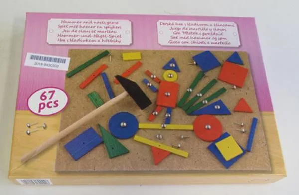 Set di giocattoli in legno «Hammer and nails game» (Unknown)