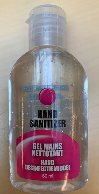 Disinfettante per le mani «Hand Sanitizer / Hand Desinfectiemiddel / Gel Mains Netoyant» — foto 2 dell'alert A12/00777/20
