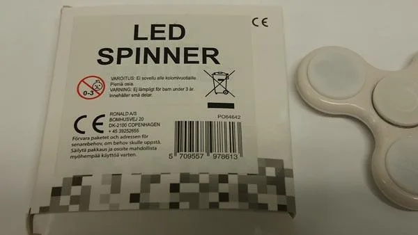 Filatore di Fidget «HANDY SPINNER/LED SPINNER» — foto 3 dell'alert A12/0276/18