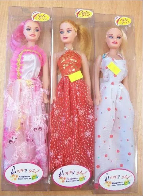 Bambola di plastica «Happy girl» (Unknown)