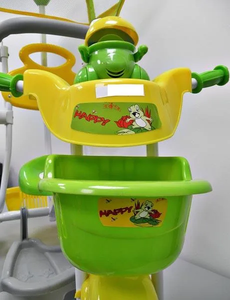 Triciclo «Happy» — foto 2 dell'alert A11/0024/18