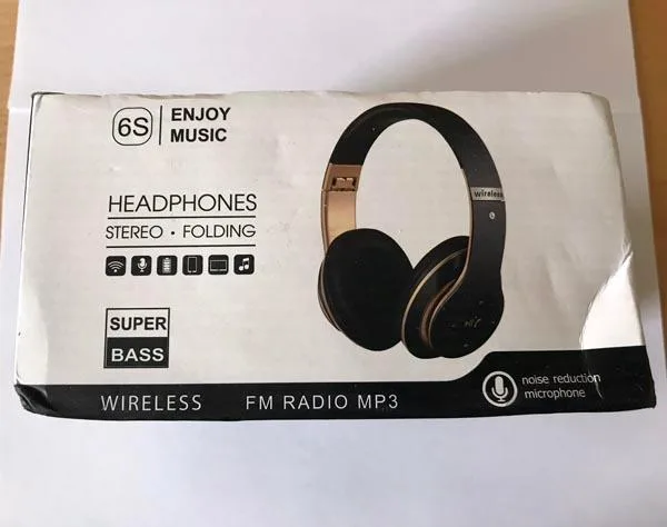 Auricolare Bluetooth «Headphones» — foto 2 dell'alert A12/1559/19