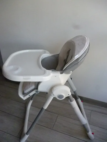 Seggiolone per bambini «High Chairs IVOLIA» — foto 3 dell'alert A11/00024/22