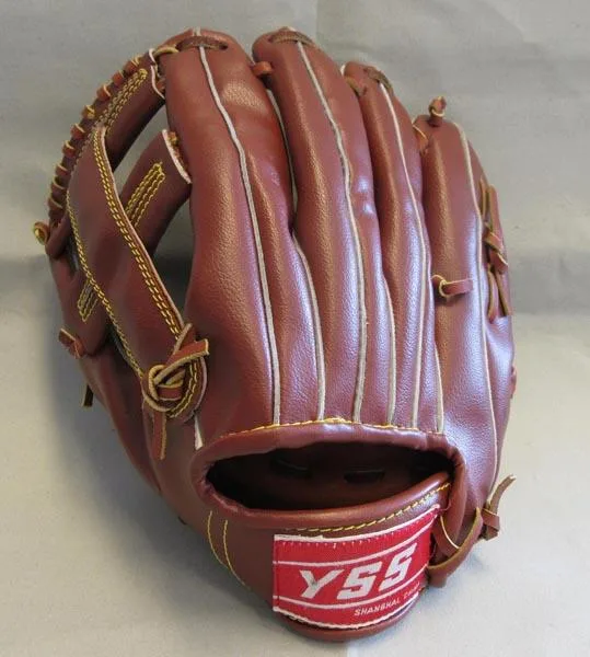 Guanto da baseball «High Quality Cattle Hide» — foto 1 dell'alert A11/0129/17