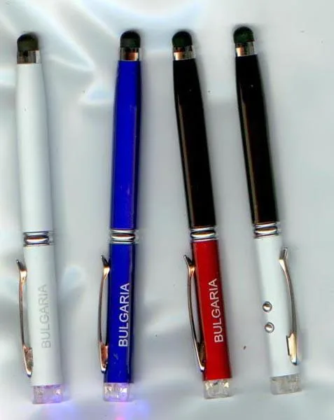 Puntatore laser «HIGH TECH MULTISTI STYLUS» — foto 1 dell'alert A12/1756/16
