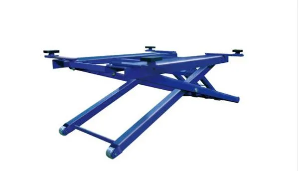 Ascensore a forbice del veicolo «Hydraulic scissor lift» — foto 1 dell'alert A12/0278/19