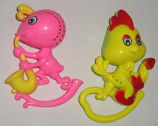 Il sonaglio del bambino (Toys)