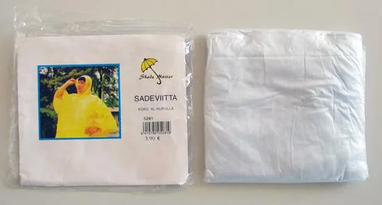 Impermeabile in confezione di plastica. — foto 1 dell'alert 1011/07