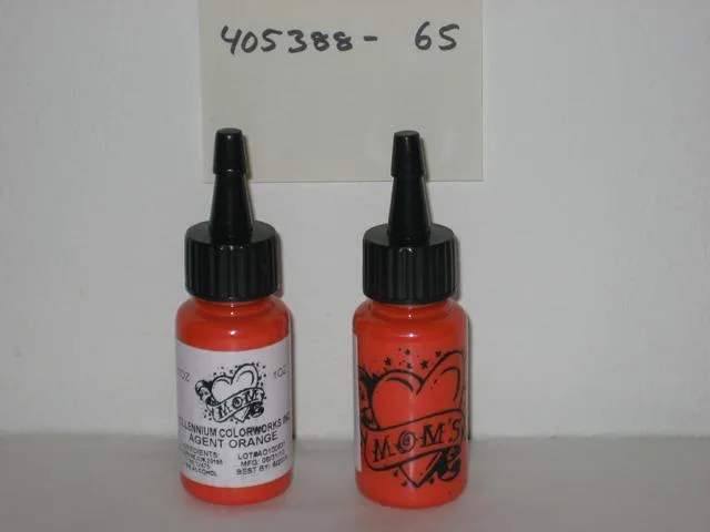 Inchiostro del tatuaggio "Agent orange" & #13; & #13; — foto 1 dell'alert 1516/11