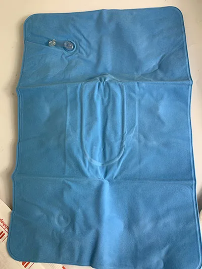 Cuscino gonfiabile in PVC «Inflatable pillow» — foto 1 dell'alert A12/00005/24