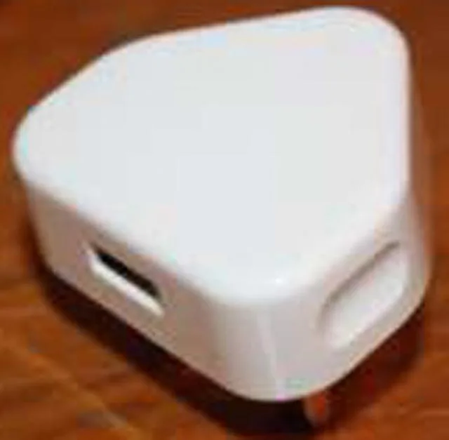 Kit di caricabatterie «Innoteck Charger Pro» — foto 2 dell'alert A12/0806/14