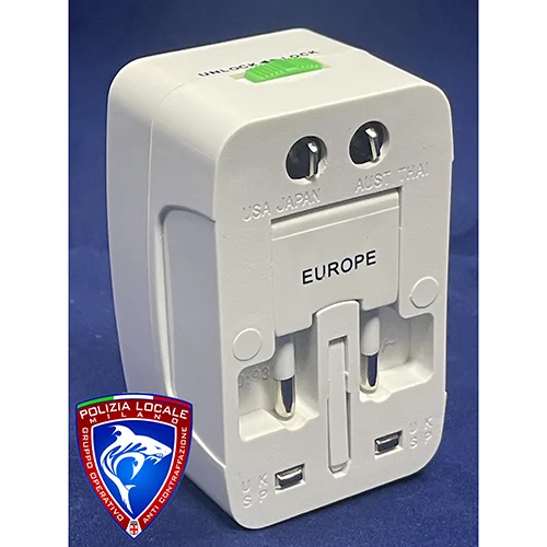 Adattatore da viaggio «INTERNATIONAL ADAPTOR» — foto 3 dell'alert A12/01215/24