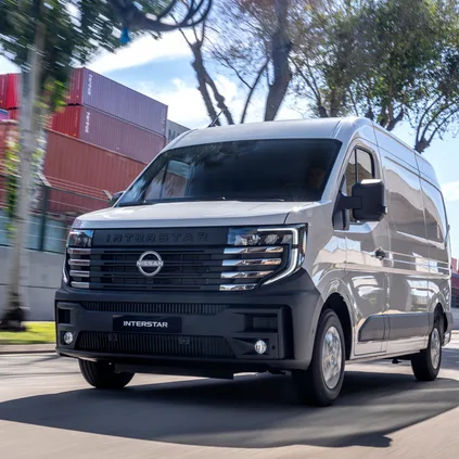 Veicolo commerciale leggero «INTERSTAR» (Nissan)