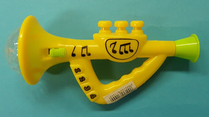 Tromba giocattolo «játék trombita»