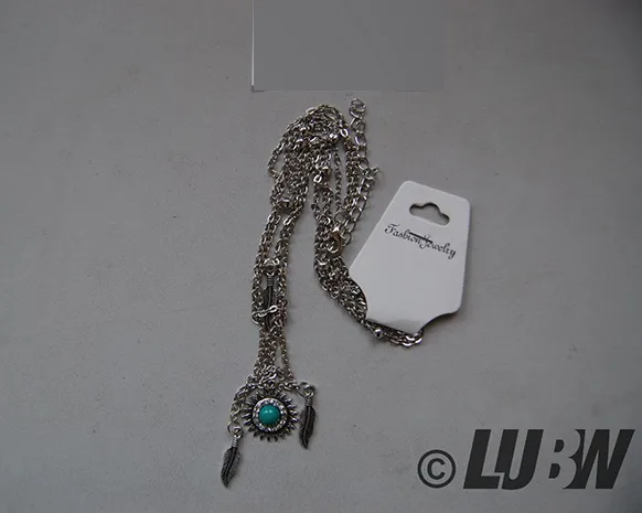 Collana «JAWSEU Sexy Halskette Choker Mehrreinig Kette für Frauen Damen Bohemian Anhänger Blatter…» — foto 3 dell'alert INFO/00041/22