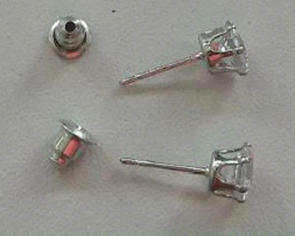 Set di gioielli «Jewellery set "zirconia"» — foto 2 dell'alert A12/1827/18