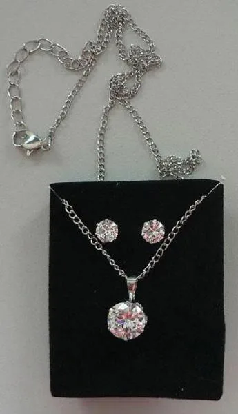 Set di gioielli «Jewellery set "zirconia"» — foto 3 dell'alert A12/1827/18