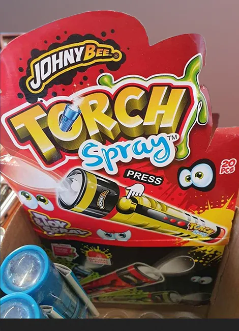 Torcia giocattolo con dolci «Johny Bee Torch Spray» — foto 2 dell'alert A12/00583/22