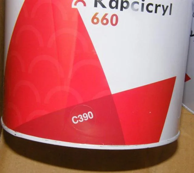 Prodotto di rifinitura auto «Kapcicryl 660» — foto 2 dell'alert A12/1768/13