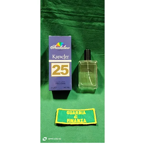 Eau de toilette «Karacter 25» — foto 1 dell'alert SR/00032/25