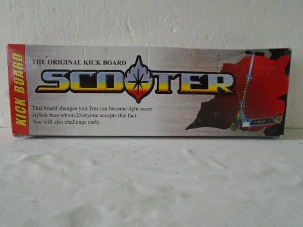 Scooter giocattolo «Kick Board SCOOTER» — foto 3 dell'alert A12/0161/18
