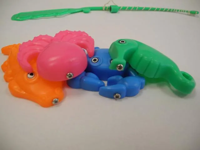 Set magnetico di pesca & #13; & #13; «Kids’r Cool –magnetic fishing game» — foto 3 dell'alert A12/1256/12