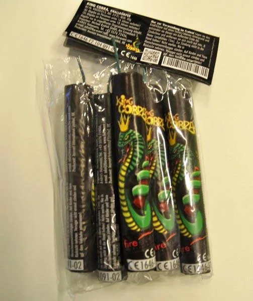Fuochi d'artificio «King Cobra» — foto 1 dell'alert A12/0783/16