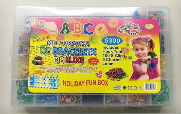 Loomband con charms «Kit de création de bracelets de luxe - Holiday Fun Box» (Unknown)