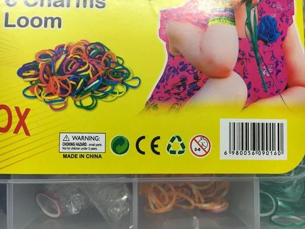 Loomband con charms «Kit de création de bracelets de luxe - Holiday Fun Box» — foto 3 dell'alert A12/0802/16