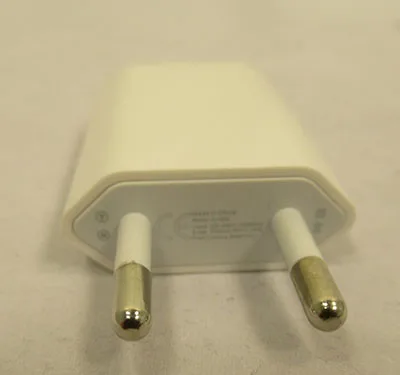 Caricabatterie USB «Kit EU Wall Charger + USB Charging Cable for iPhone 6 6S 7 8 Plus X XS MAX XR 1m USB Dat…» (Flextronics)