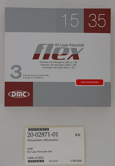 Prodotto sbiancante dei denti «Kit Lase Peroxide Flex» (DMC)