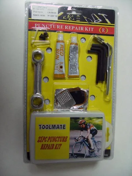Kit riparazione pneumatici per biciclette – soluzione in gomma — foto 1 dell'alert 0011/09