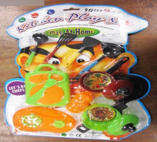 Set da cucina giocattolo «Kitchen Play Set / Play at Home» — foto 2 dell'alert A12/0538/16