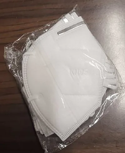 Maschera filtro antiparticolato «KN 95 FACE MASK» — foto 2 dell'alert A12/00915/21