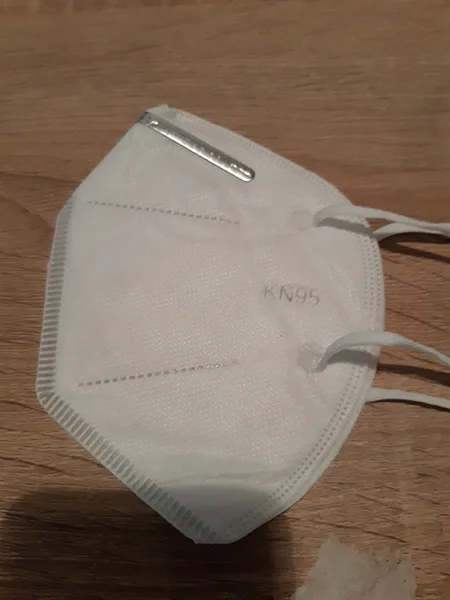Maschera filtro antiparticolato «KN95» — foto 3 dell'alert A12/01108/23