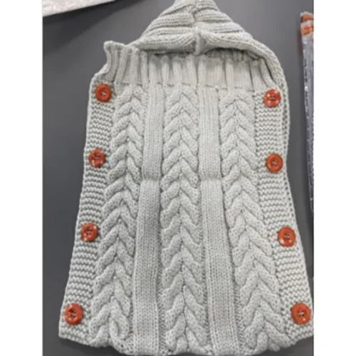 Sacco nanna per bambini «Knitted Wool Sleeping Bag with Hood»