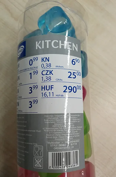 Cubetti di raffreddamento del ghiaccio «Kostki do drinkow» (Pepco)